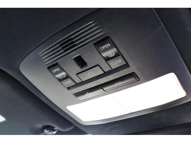 ハリアー プレミアム ターボ・LEDヘッドライト・シーケンシャルウィンカー・ETC・アルパインBIGX・TV・バックモニター・パワーバックドア・ハーフレザー・パノラマルーフ・3点社外エアロ・社外マフラー・車高調・社外テール(49枚目)