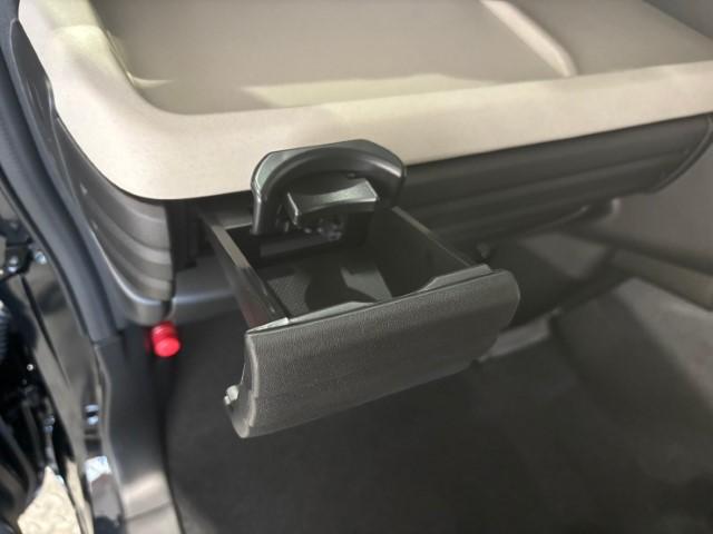 スペーシア ハイブリッドＧ　届出済未使用車　スズキセーフティサポート　両側スライドドア　ＬＥＤライト　スマートキー　オートライト　オートエアコン　電動格納ミラー　軽自動車（29枚目）