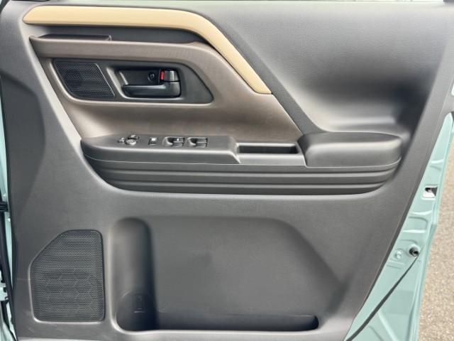 スペーシア ハイブリッドG 届出済未使用車 全方位モニター付メモリーナビゲーション装着車 スズキセーフティサポート 両側スライドドア LEDライト スマートキー オートライト オートエアコン 電動格納ミラー 軽自動車(29枚目)