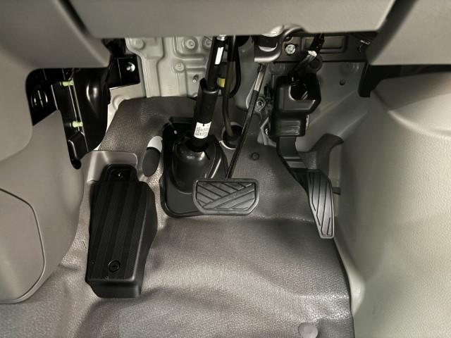 クリッパーバン DX 届出済未使用車 軽バン 衝突軽減ブレーキ キーレスエントリー パワーウィンドウ マニュアルエアコン AM/FMラジオ ハロゲンヘッドライト アイドリングストップ 軽自動車(22枚目)