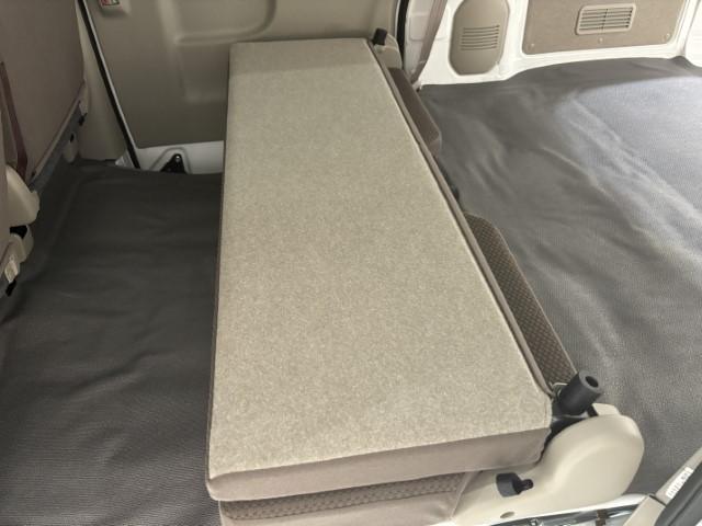 クリッパーバン ＤＸ　届出済未使用車　軽バン　衝突軽減ブレーキ　キーレスエントリー　パワーウィンドウ　マニュアルエアコン　ＡＭ／ＦＭラジオ　ハロゲンヘッドライト　アイドリングストップ　軽自動車（19枚目）