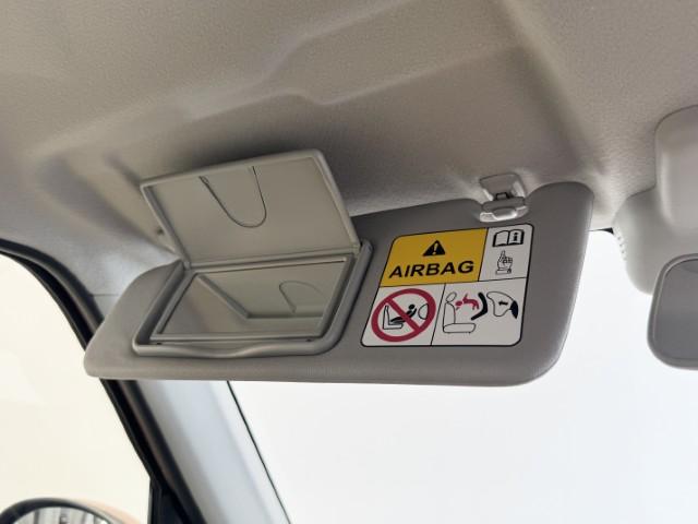 アルトラパン Ｌ　届出済未使用車　衝突軽減ブレーキ　誤発進抑制　車線逸脱警報　標識認識機能　アイドリングストップ　運転席シートヒーター　オートエアコン　電動格納ミラー　キーレスプッシュスタート　軽自動車（35枚目）