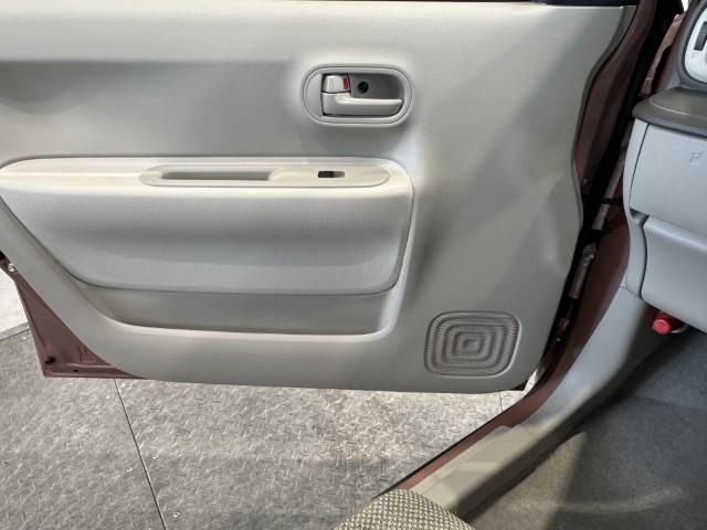 アルトラパン Ｌ　届出済未使用車　衝突軽減ブレーキ　誤発進抑制　車線逸脱警報　標識認識機能　アイドリングストップ　運転席シートヒーター　オートエアコン　電動格納ミラー　キーレスプッシュスタート　軽自動車（47枚目）