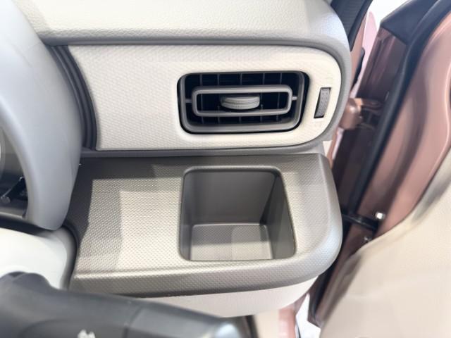 アルトラパン Ｌ　届出済未使用車　衝突軽減ブレーキ　誤発進抑制　車線逸脱警報　標識認識機能　アイドリングストップ　運転席シートヒーター　オートエアコン　電動格納ミラー　キーレスプッシュスタート　軽自動車（48枚目）