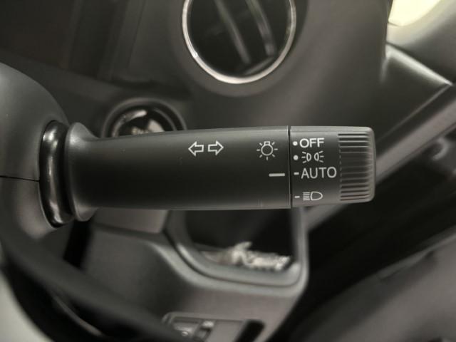 Ｎ－ＢＯＸカスタム ベースグレード　届出済未使用車　衝突軽減ブレーキ　片側電動スライドドア　スマートキー　シートヒーター　クルーズコントロール　ブレーキホールド　アイドリングストップ　プッシュスタート　軽自動車（19枚目）