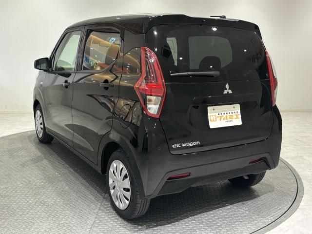 eKワゴン M ちょい乗り 衝突軽減ブレーキ マニュアルエアコン シートヒーター キーレスエントリー 電動格納ミラー オートライト ステアリングリモコン パワーウィンドウ 軽自動車(10枚目)