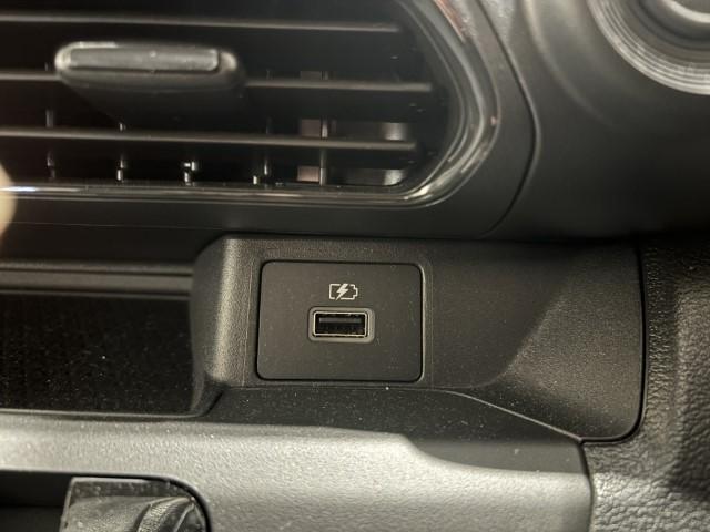 eKワゴン M ちょい乗り 衝突軽減ブレーキ マニュアルエアコン シートヒーター キーレスエントリー 電動格納ミラー オートライト ステアリングリモコン パワーウィンドウ 軽自動車(31枚目)