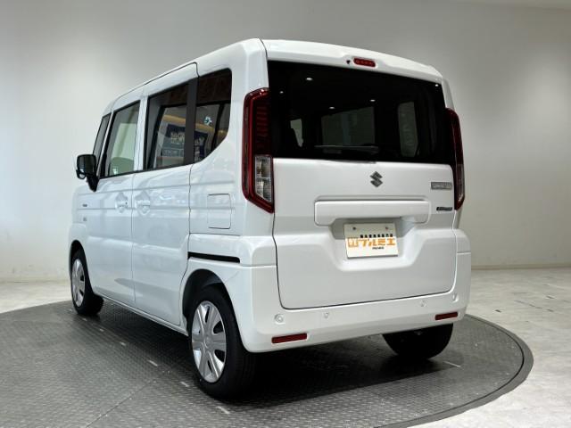 スペーシア ハイブリッドＸ　届出済未使用車　スズキセーフティサポート　両側電動スライドドア　シートヒーター　スマートキー　マルチユースフラップ　スリムサーキュレーター　オートライト　オートエアコン　軽自動車（10枚目）