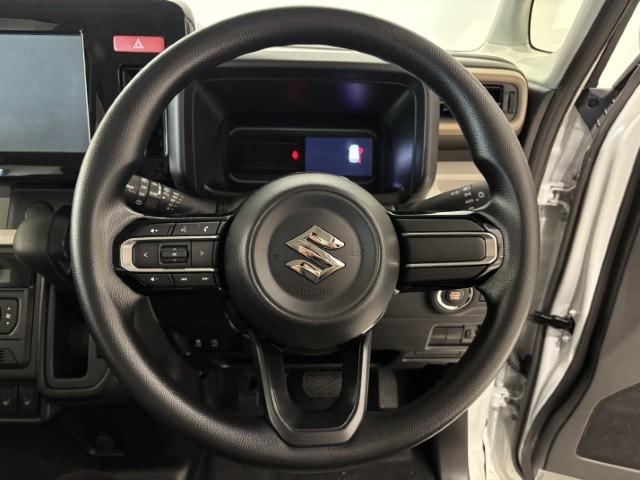 スペーシア ハイブリッドＸ　届出済未使用車　スズキセーフティサポート　両側電動スライドドア　シートヒーター　スマートキー　マルチユースフラップ　スリムサーキュレーター　オートライト　オートエアコン　軽自動車（30枚目）