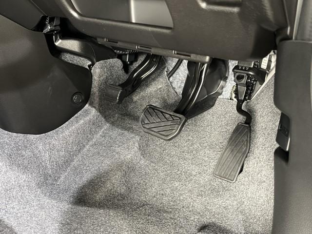 ハスラー ハイブリッドＧ　届出済未使用車　セーフティサポート　前後誤発進抑制機能　パーキングセンサー　シートヒーター　ハイビームアシスト／オートライト　スマートキー　オートエアコン　先行車発進お知らせ機能　軽自動車（18枚目）