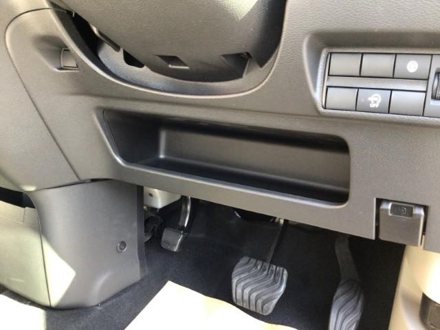 デイズ Ｓ　ちょい乗り車　衝突軽減ブレーキ　マニュアルエアコン　電動格納ミラー　オートライト　ベンチシート　アイドリングストップ　キーレスエントリー　アームレスト　シートリフター　パワーウィンドウ　軽自動車（24枚目）