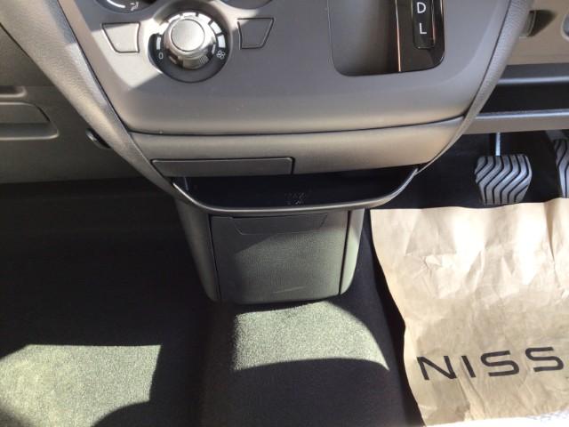 デイズ Ｓ　ちょい乗り車　衝突軽減ブレーキ　マニュアルエアコン　電動格納ミラー　オートライト　ベンチシート　アイドリングストップ　キーレスエントリー　アームレスト　シートリフター　パワーウィンドウ　軽自動車（31枚目）