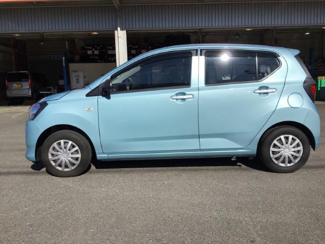 ミライース Ｌ　ＳＡＩＩＩ　ちょい乗り車　衝突軽減ブレーキ　キーレスエントリー　オートライト　アイドリングストップ　デジタルメーター　コーナーセンサー　マニュアルエアコン　パワーウィンドウ　パワーステアリング　軽自動車（11枚目）