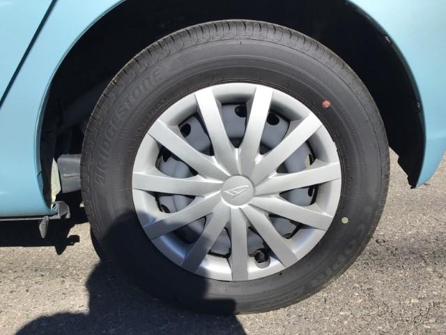 ミライース Ｌ　ＳＡＩＩＩ　ちょい乗り車　衝突軽減ブレーキ　キーレスエントリー　オートライト　アイドリングストップ　デジタルメーター　コーナーセンサー　マニュアルエアコン　パワーウィンドウ　パワーステアリング　軽自動車（12枚目）