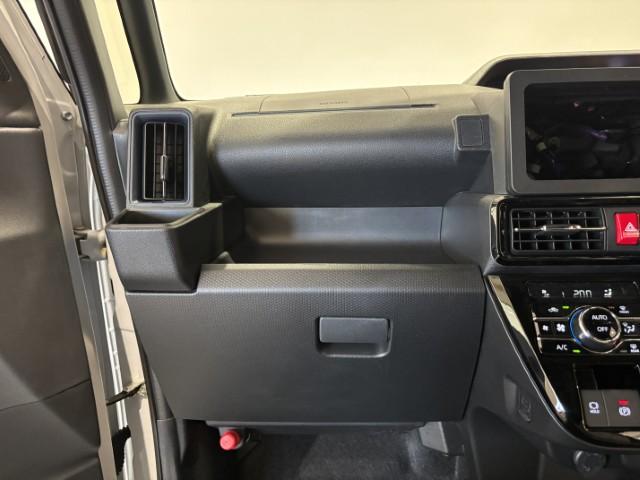 タント カスタムRS 届出済未使用車 衝突軽減ブレーキ 両側電動スライドドア アイドリングストップ非装着車 スマートキー ミラクルオープンドア シートヒーター アイドリングストップ プッシュスタート 軽自動車(33枚目)