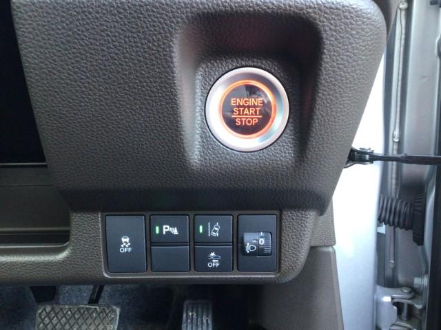 Ｎ－ＷＧＮ Ｇ　ちょい乗り車　衝突軽減ブレーキ　ホンダセンシング　スマートキー　プッシュスタート　クルーズコントロール　アイドリングストップ　コーナーセンサー　オートエアコン　シートリフター　軽自動車（21枚目）