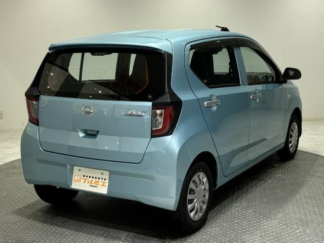 ミライース Ｌ　ＳＡＩＩＩ　ちょい乗り車　衝突軽減ブレーキ　キーレスエントリー　オートライト　アイドリングストップ　デジタルメーター　コーナーセンサー　マニュアルエアコン　パワーウィンドウ　パワーステアリング　軽自動車（8枚目）
