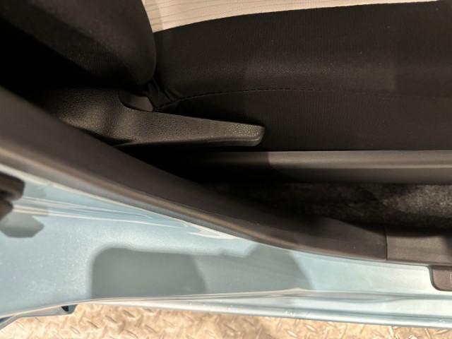 ミライース Ｌ　ＳＡＩＩＩ　ちょい乗り車　衝突軽減ブレーキ　キーレスエントリー　オートライト　アイドリングストップ　デジタルメーター　コーナーセンサー　マニュアルエアコン　パワーウィンドウ　パワーステアリング　軽自動車（42枚目）