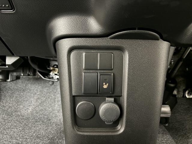 ワゴンR FX 衝突軽減ブレーキ スマートキー オートエアコン ベンチシート 電動格納ミラー シートヒーター 運転席助手席エアバック 軽自動車(29枚目)