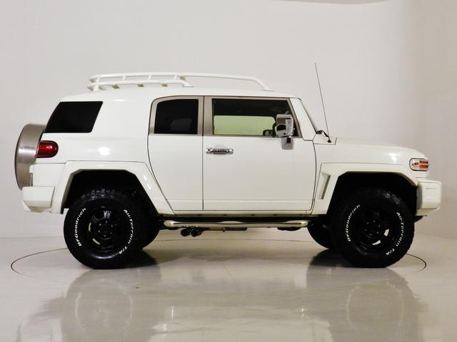 LA. Metal White SP 4X4 新車並行(5枚目)