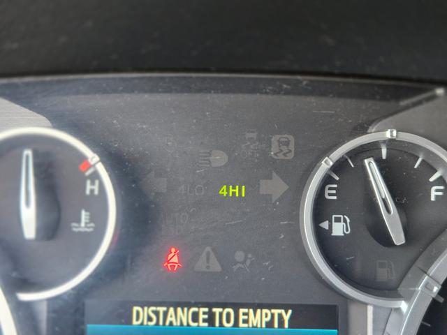 タンドラ クルーマックス　ＳＲ５　４ＷＤ　ＴＲＤオフロードＰＫＧ　新車並行輸入　ワンオーナー　ＢｌｕｅＴｏｏｔｈ　バックカメラ　２０インチＡＷ　グッドリットＡＴ　ＢＳＭ　トノカバー　前後コーナーセンサー　電動リアガラス　クルコン（44枚目）