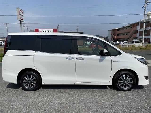 ハイブリッド Gi 7人乗り 純正10型SDナビ バックカメラ 両側電動スライドドア 衝突軽減 クルーズコントロール スマートキー シートヒーター LEDヘッド 合皮ブラックレザーシート(16枚目)