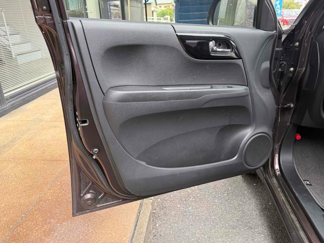 Ｎ－ＯＮＥ Ｇ・ローダウン　ＥＴＣ　バックカメラ　ナビ　ＴＶ　オートライト　ＨＩＤ　スマートキー　アイドリングストップ　ベンチシート　ＣＶＴ　盗難防止システム　ＡＢＳ　ＣＤ　ＤＶＤ再生　ＵＳＢ　ミュージックプレイヤー接続可（21枚目）