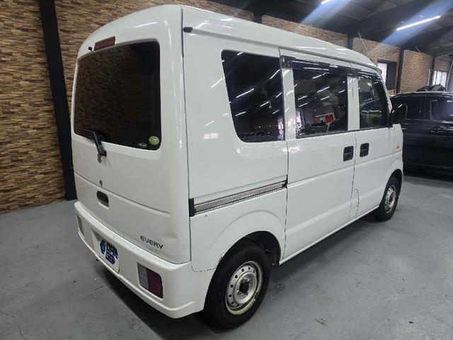 エブリイ ＰＡ　ハイルーフ　ＡＴ　両側スライドドア　エアコン　パワーステアリング　パワーウィンドウ　運転席エアバッグ　助手席エアバッグ　ＣＤ（15枚目）
