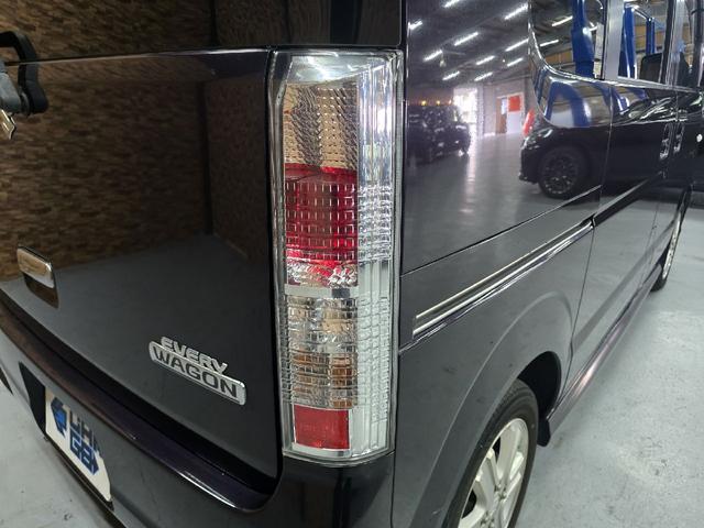 エブリイワゴン ＰＺターボスペシャル　ＥＴＣ　両側電動スライドドア　ＨＩＤ　キーレスエントリー　電動格納ミラー　ＡＴ　盗難防止システム　ＡＢＳ　アルミホイール　衝突安全ボディ　エアコン　パワーステアリング　パワーウィンドウ（23枚目）