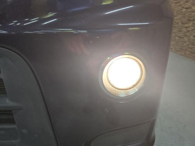 エブリイワゴン ＰＺターボスペシャル　ＥＴＣ　両側電動スライドドア　ＨＩＤ　キーレスエントリー　電動格納ミラー　ＡＴ　盗難防止システム　ＡＢＳ　アルミホイール　衝突安全ボディ　エアコン　パワーステアリング　パワーウィンドウ（31枚目）