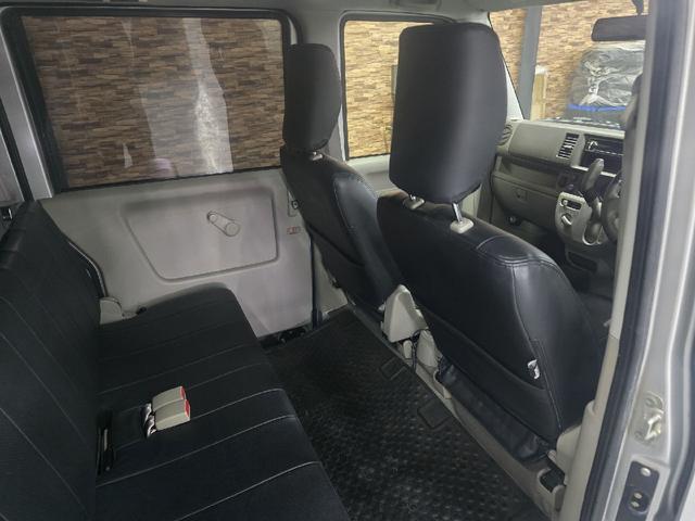 ＮＶ１００クリッパーバン ＤＸ　ＡＴ　両側スライドドア　エアコン　運転席エアバッグ　助手席エアバッグ（10枚目）