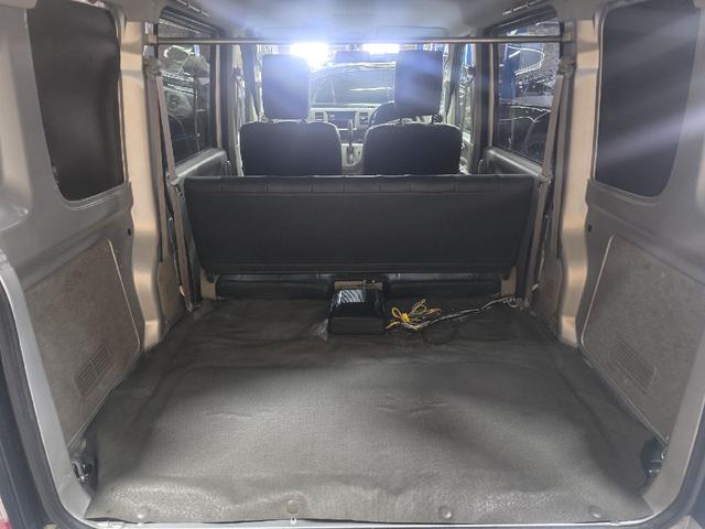 ＮＶ１００クリッパーバン ＤＸ　ＡＴ　両側スライドドア　エアコン　運転席エアバッグ　助手席エアバッグ（19枚目）