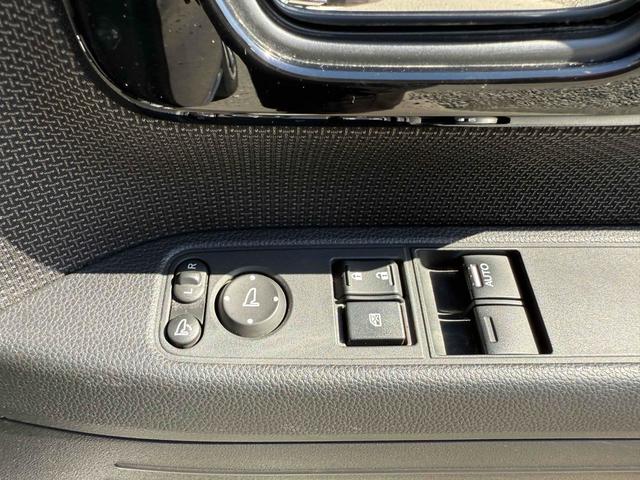 Ｎ－ＶＡＮ＋スタイル ファン・ホンダセンシング　ドライブレコーダー　バックカメラ　両側スライドドア　ナビ　ＴＶ　クリアランスソナー　オートクルーズコントロール　レーンアシスト　衝突被害軽減システム　オートライト　スマートキー　電動格納ミラー　ＣＶＴ（8枚目）