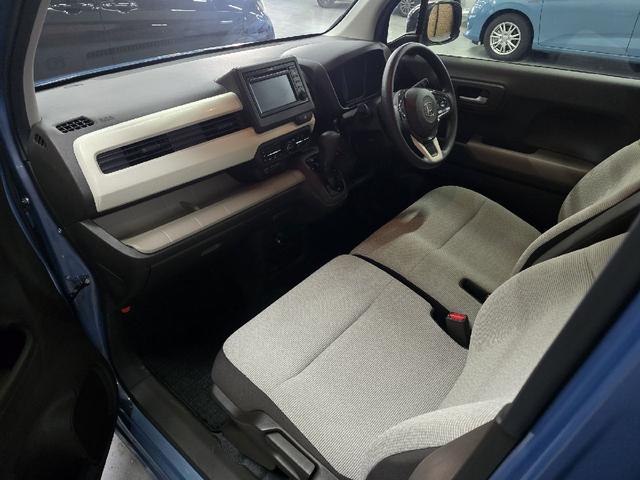 N-WGN Lホンダセンシング バックカメラ TV クリアランスソナー オートクルーズコントロール レーンアシスト 衝突被害軽減システム オートライト スマートキー アイドリングストップ シートヒーター(9枚目)