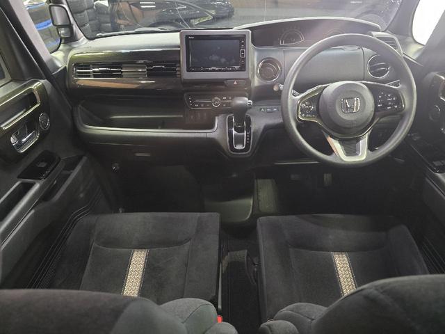 N-BOXカスタム G・EXホンダセンシング 4WD ETC バックカメラ 両側スライド・片側電動 TV オートクルーズコントロール レーンアシスト 衝突被害軽減システム LEDヘッドランプ スマートキー アイドリングストップ シートヒーター(2枚目)