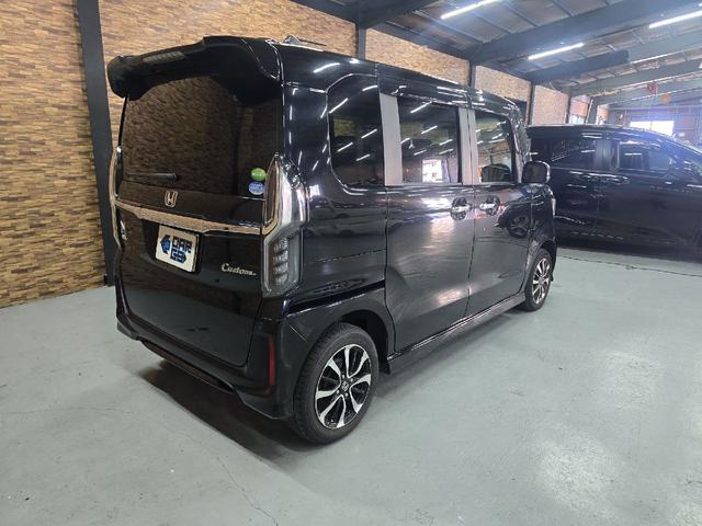 N-BOXカスタム G・EXホンダセンシング 4WD ETC バックカメラ 両側スライド・片側電動 TV オートクルーズコントロール レーンアシスト 衝突被害軽減システム LEDヘッドランプ スマートキー アイドリングストップ シートヒーター(17枚目)