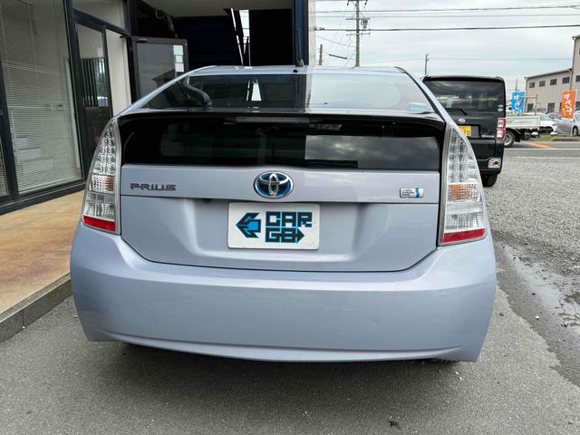 プリウス S ETC バックカメラ ナビ TV アルミホイール オートライト CVT スマートキー アイドリングストップ 電動格納ミラー 盗難防止システム CD ミュージックプレイヤー接続可 衝突安全ボディ ABS(18枚目)