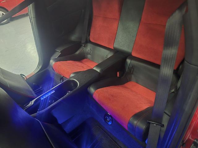 86 GT バックカメラ TV AT スマートキー 電動格納ミラー アルミホイール 盗難防止システム 衝突安全ボディ ABS ESC CD DVD再生 Bluetooth エアコン パワーステアリング(10枚目)