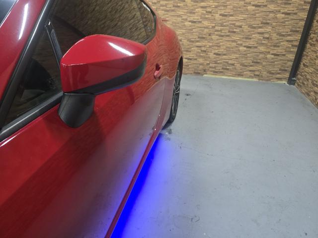 86 GT バックカメラ TV AT スマートキー 電動格納ミラー アルミホイール 盗難防止システム 衝突安全ボディ ABS ESC CD DVD再生 Bluetooth エアコン パワーステアリング(42枚目)