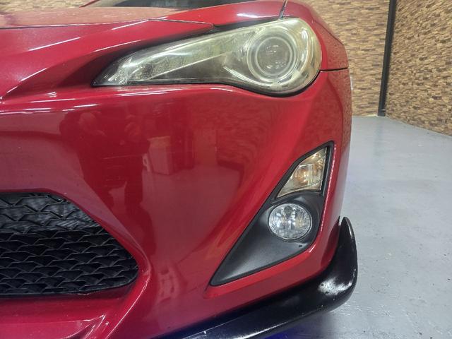 86 GT バックカメラ TV AT スマートキー 電動格納ミラー アルミホイール 盗難防止システム 衝突安全ボディ ABS ESC CD DVD再生 Bluetooth エアコン パワーステアリング(43枚目)