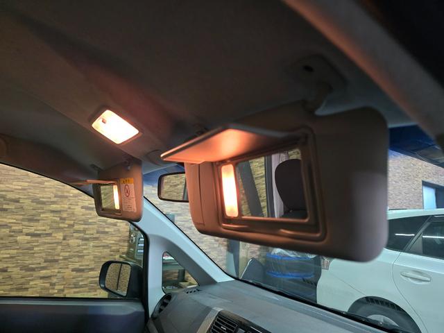 ムーヴ カスタム　Ｘ　ＶＳスマートセレクションＳＡ＆ＳＮ　ＬＥＤヘッドランプ　ベンチシート　ＣＶＴ　盗難防止システム　ＡＢＳ　ＥＳＣ　アルミホイール　衝突安全ボディ　エアコン　パワーステアリング　パワーウィンドウ（2枚目）