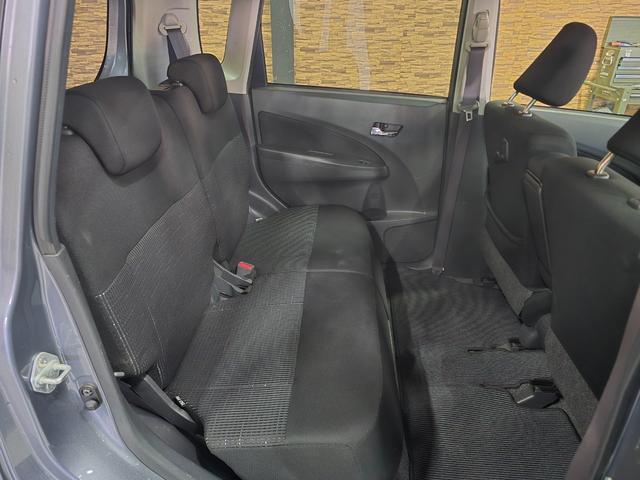 ムーヴ カスタム　Ｘ　ＶＳスマートセレクションＳＡ＆ＳＮ　ＬＥＤヘッドランプ　ベンチシート　ＣＶＴ　盗難防止システム　ＡＢＳ　ＥＳＣ　アルミホイール　衝突安全ボディ　エアコン　パワーステアリング　パワーウィンドウ（4枚目）