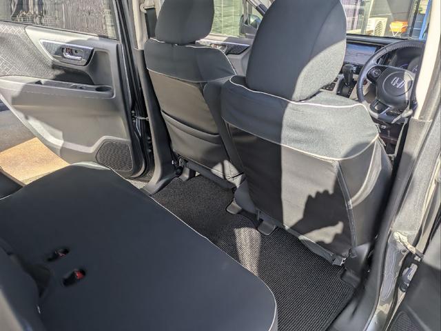 Ｎ－ＷＧＮカスタム Ｇ・Ａパッケージ　ＴＶ　オートクルーズコントロール　衝突被害軽減システム　オートライト　ＨＩＤ　スマートキー　アイドリングストップ　電動格納ミラー　ベンチシート　ＣＶＴ　盗難防止システム　ＡＢＳ　ＥＳＣ　ＣＤ（31枚目）