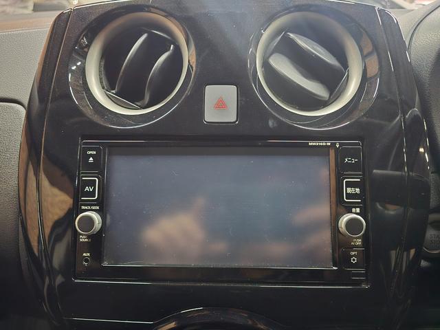 ノート ｅ－パワー　Ｘ　ナビ　ＴＶ　クリアランスソナー　レーンアシスト　衝突被害軽減システム　スマートキー　電動格納ミラー　ＣＶＴ　盗難防止システム　衝突安全ボディ　ＡＢＳ　ＥＳＣ　ミュージックプレイヤー接続可（4枚目）