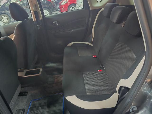 ノート ｅ－パワー　Ｘ　ナビ　ＴＶ　クリアランスソナー　レーンアシスト　衝突被害軽減システム　スマートキー　電動格納ミラー　ＣＶＴ　盗難防止システム　衝突安全ボディ　ＡＢＳ　ＥＳＣ　ミュージックプレイヤー接続可（11枚目）