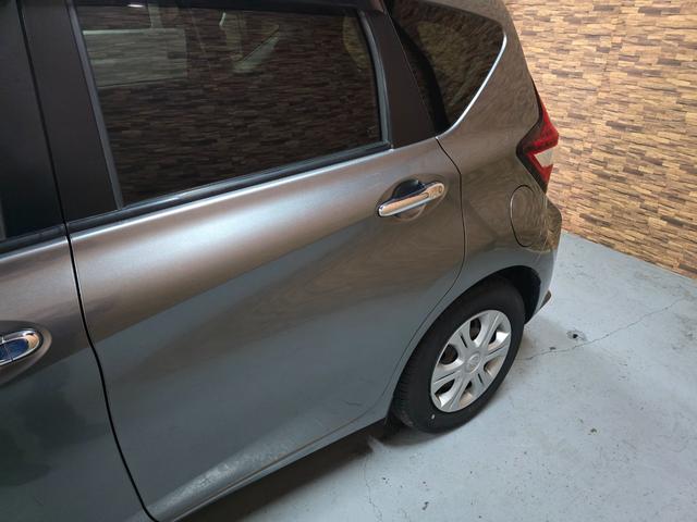 ノート ｅ－パワー　Ｘ　ナビ　ＴＶ　クリアランスソナー　レーンアシスト　衝突被害軽減システム　スマートキー　電動格納ミラー　ＣＶＴ　盗難防止システム　衝突安全ボディ　ＡＢＳ　ＥＳＣ　ミュージックプレイヤー接続可（32枚目）