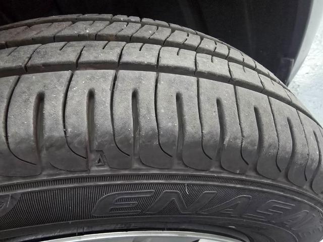 ノート ｅ－パワー　Ｘ　ナビ　ＴＶ　クリアランスソナー　レーンアシスト　衝突被害軽減システム　スマートキー　電動格納ミラー　ＣＶＴ　盗難防止システム　衝突安全ボディ　ＡＢＳ　ＥＳＣ　ミュージックプレイヤー接続可（37枚目）