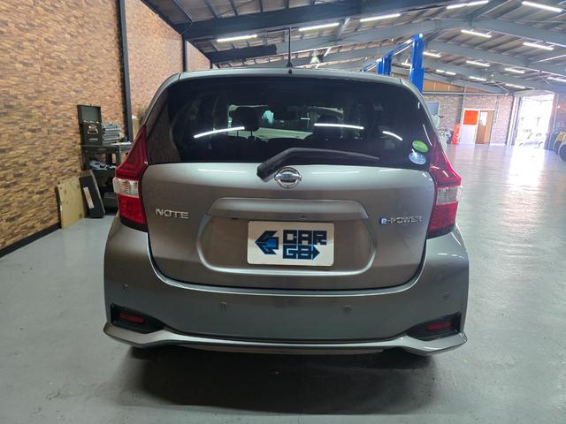 ノート ｅ－パワー　Ｘ　ナビ　ＴＶ　クリアランスソナー　レーンアシスト　衝突被害軽減システム　スマートキー　電動格納ミラー　ＣＶＴ　盗難防止システム　衝突安全ボディ　ＡＢＳ　ＥＳＣ　ミュージックプレイヤー接続可（38枚目）