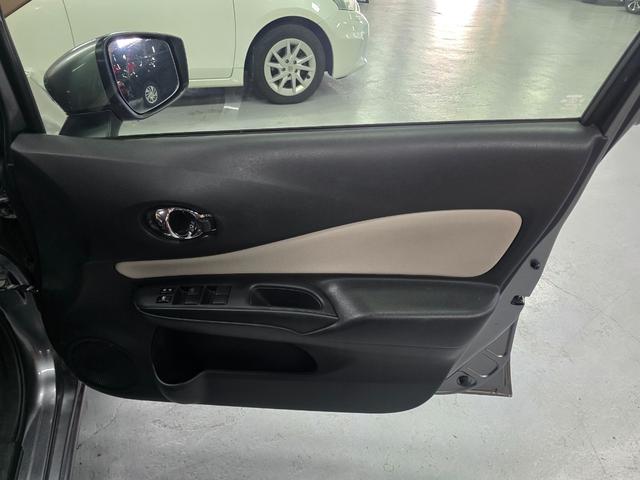 ノート ｅ－パワー　Ｘ　ナビ　ＴＶ　クリアランスソナー　レーンアシスト　衝突被害軽減システム　スマートキー　電動格納ミラー　ＣＶＴ　盗難防止システム　衝突安全ボディ　ＡＢＳ　ＥＳＣ　ミュージックプレイヤー接続可（49枚目）