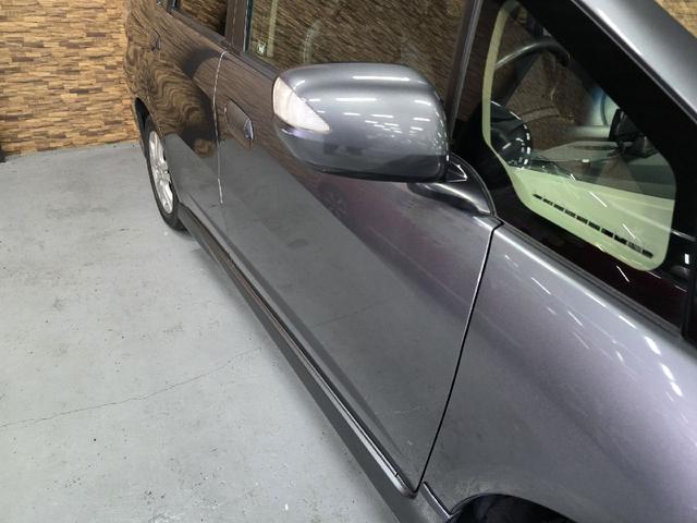 フィットシャトルハイブリッド ハイブリッド・ナビプレミアムセレクション　ハイブリッド　バックカメラ　ナビ　ＴＶ　クリアランスソナー　オートクルーズコントロール　ＨＩＤ　スマートキー　電動格納ミラー　ＣＶＴ　盗難防止システム　衝突安全ボディ　アルミホイール　ＣＤ　ＡＢＳ（26枚目）